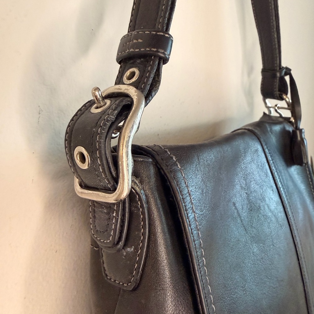 Vintage 90s Classic Coach Hampton Black Leather Shoulder Bag - Picture 7 of 12
